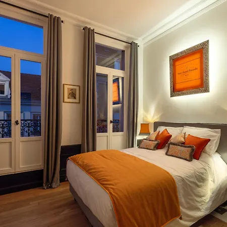 아파트 La Loge Du 77 Pied-a-terre Parisien Au Coeur Des Secrets De