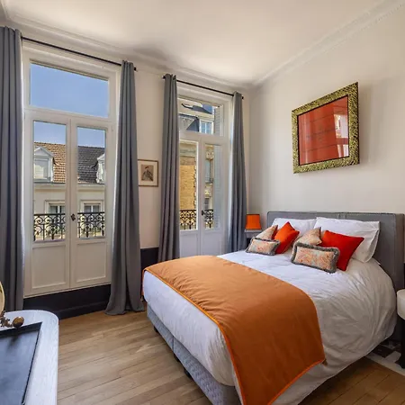 La Loge Du 77 Pied-a-terre Parisien Au Coeur Des Secrets De 아파트 랭스
