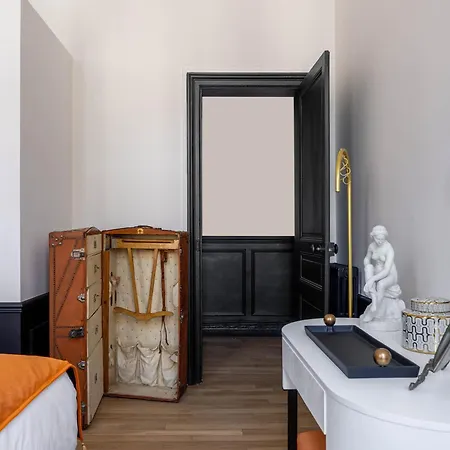 La Loge Du 77 Pied-a-terre Parisien Au Coeur Des Secrets De 아파트